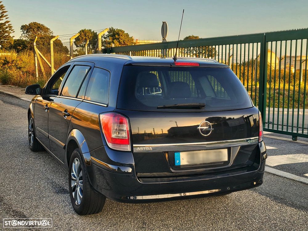 Opel Astra Caravan 1.7 CDTi Cosmo Plus ecoFlex - 4