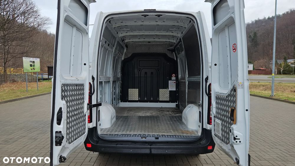 Renault Master L2H2 2.3DCI 130KM - 10