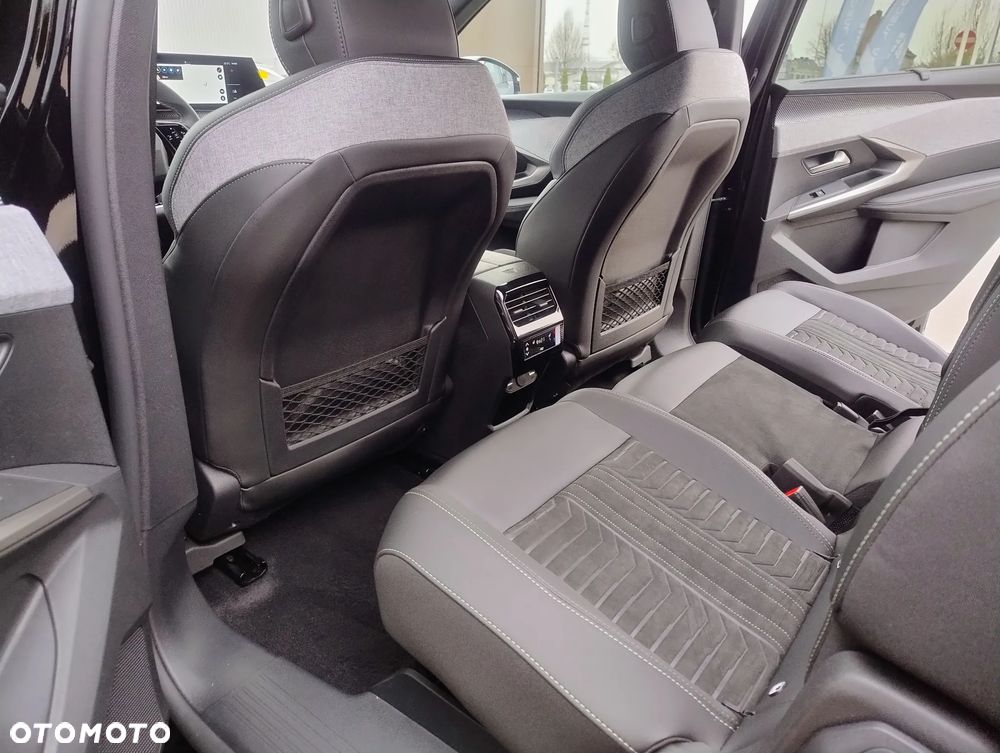 Peugeot 5008 - 17