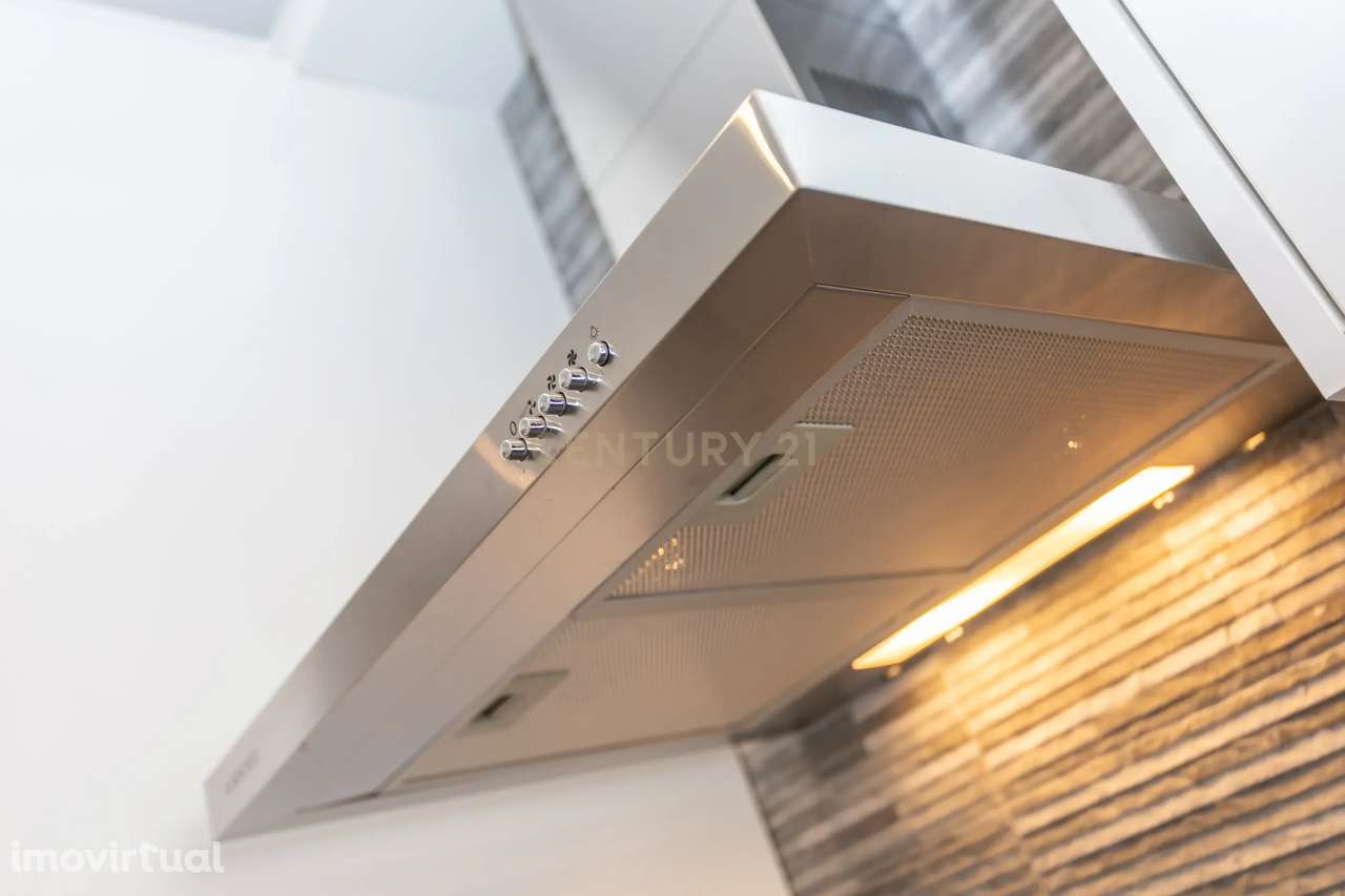 T2 Totalmente Remodelado com Espaço Extra Versátil, Queluz. - Grande imagem: 4/18