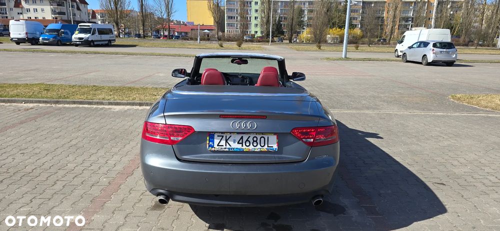Audi A5 Cabrio - 18