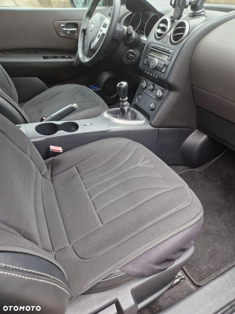 Nissan Qashqai - 14