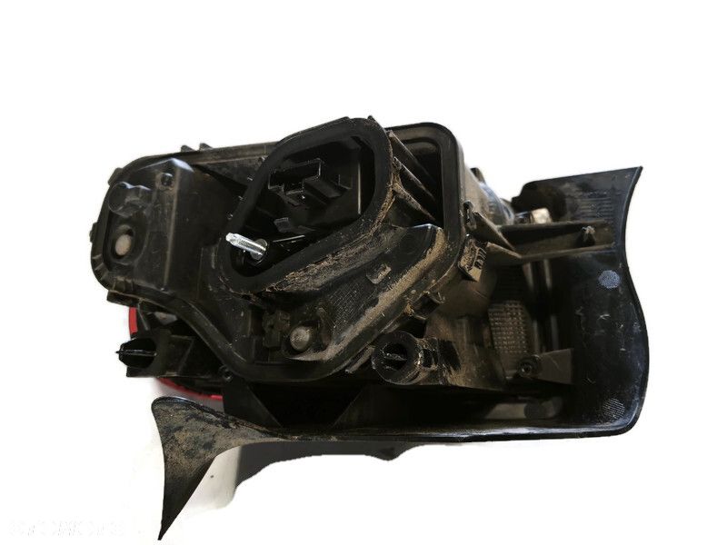 CITROEN C4 CACTUS 15r LAMPA LEWA TYLNA LEWY TYŁ - 2