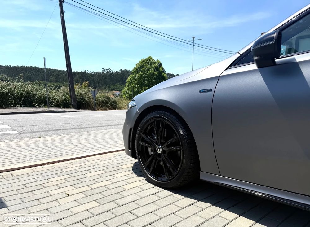 Mercedes-Benz A 250 e 8G-DCT Edition AMG Line - 13