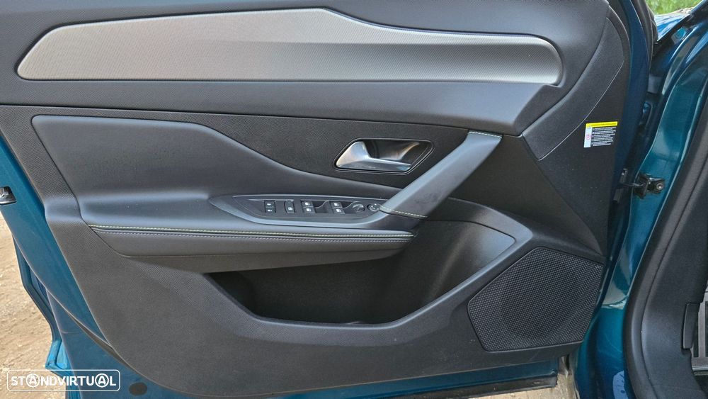 Peugeot 408 1.6 Hybrid GT e-EAT8 - 7