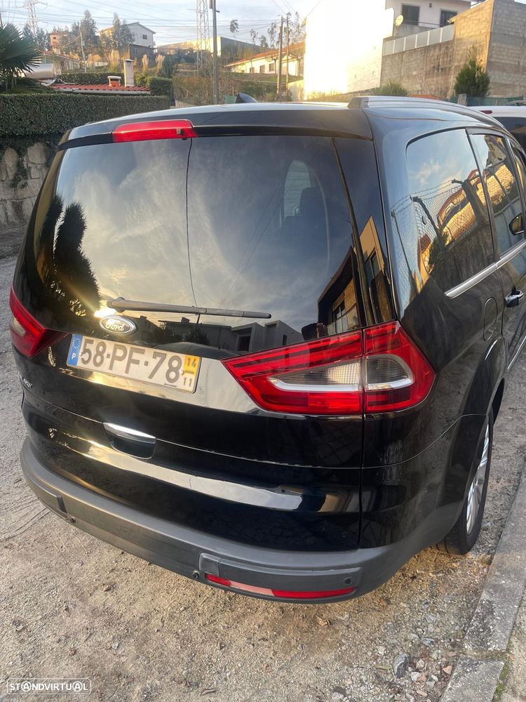 Ford Galaxy 2014 photo 4