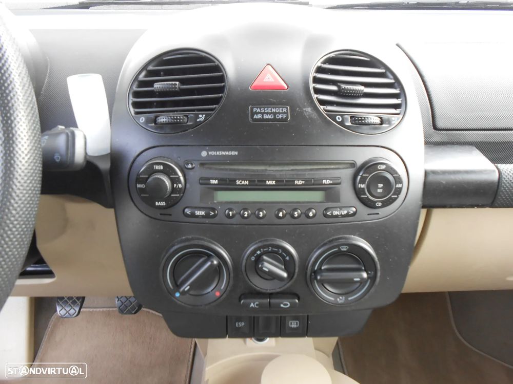 VW New Beetle 1.9 TDi - 13