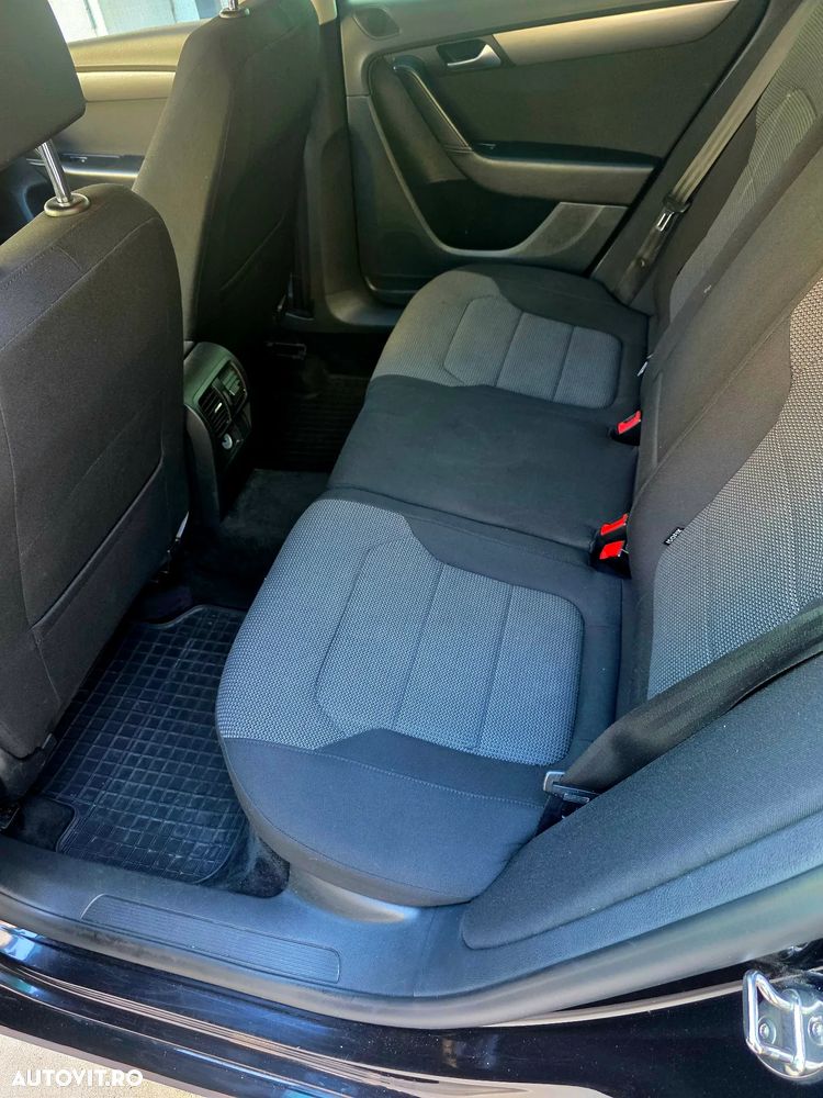 Volkswagen Passat 2.0 Blue TDI DSG SCR Business Edition - 10