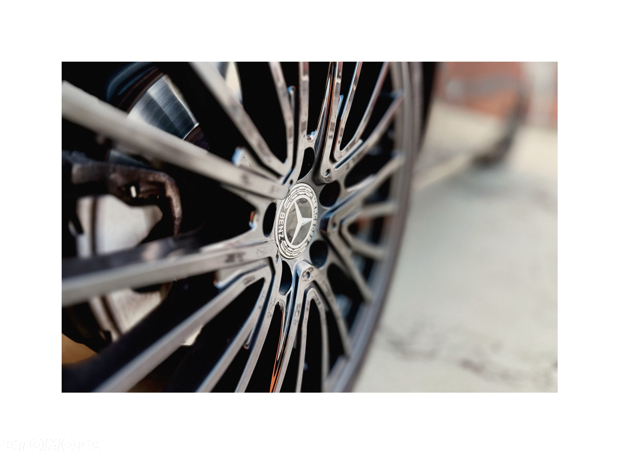 Mercedes-Benz Klasa E 220 d 4-Matic Business Edition - 9