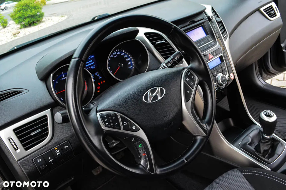 Hyundai i30 1.6 CRDi BlueDrive Comfort - 30