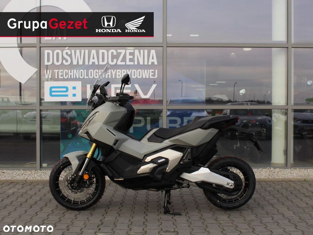 Honda X-ADV - 2