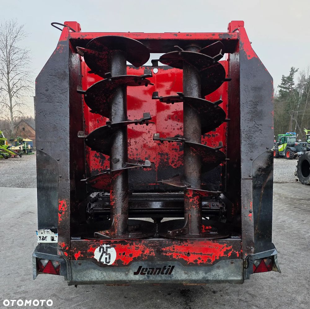 Inny Jeantil 10-6 - 5