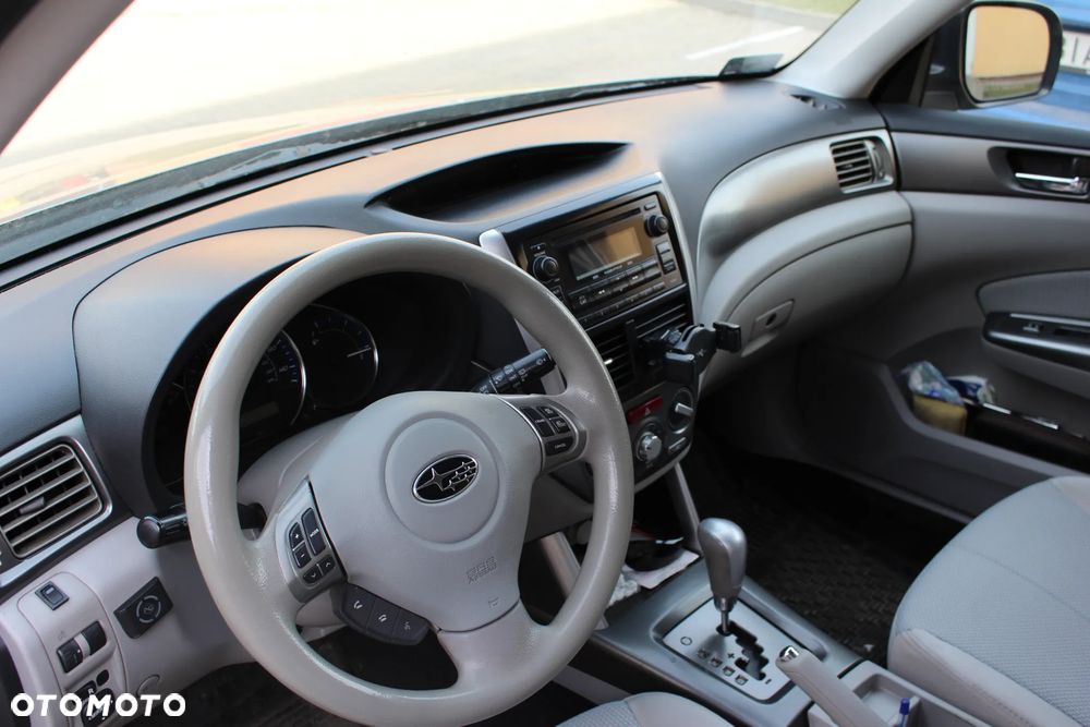 Subaru Forester - 10