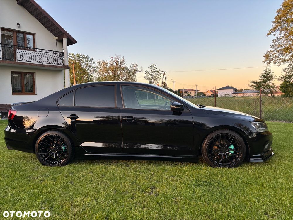 Volkswagen Jetta 2.0 TDI DPF BMT Highline - 2