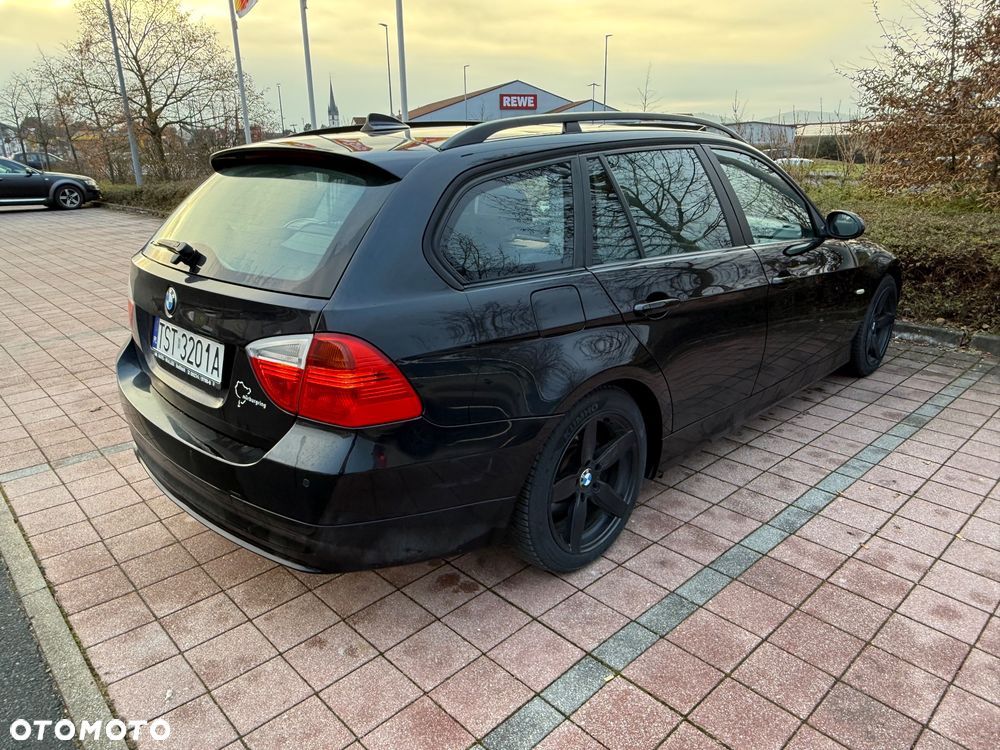 BMW Seria 3 318i Edition Exclusive - 7