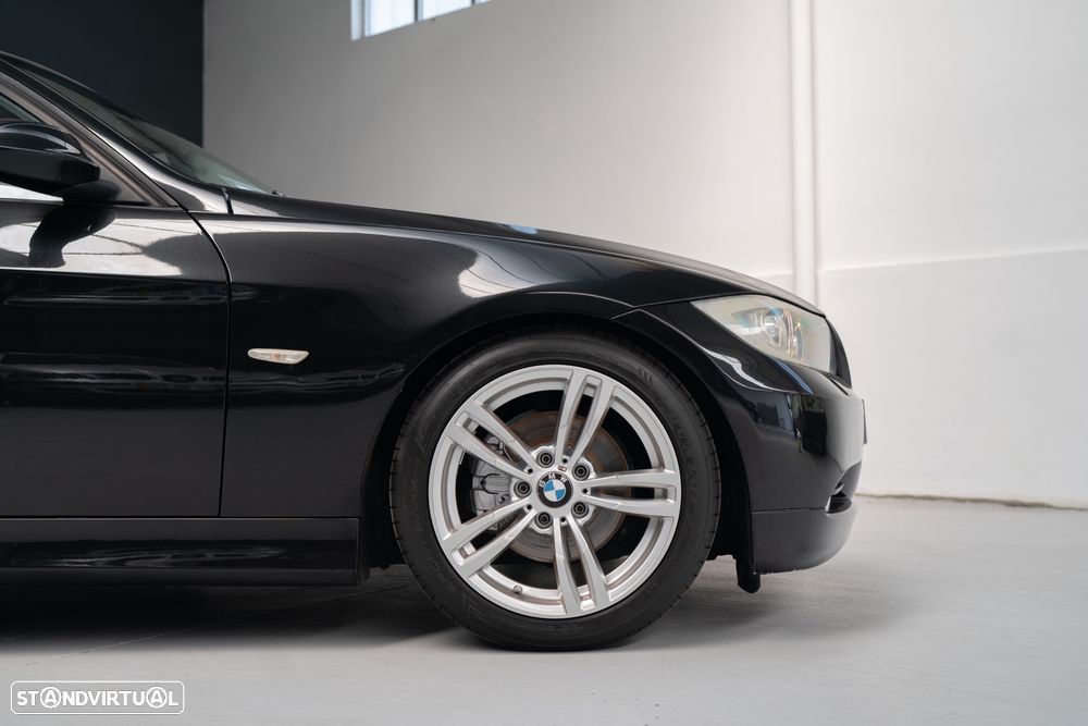BMW 318 d Sport - 9