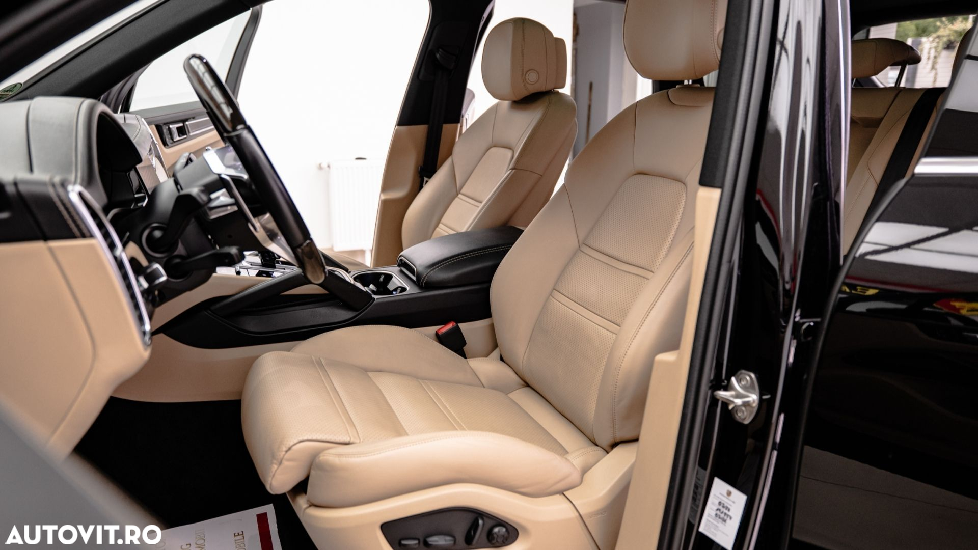 Porsche Cayenne - 13