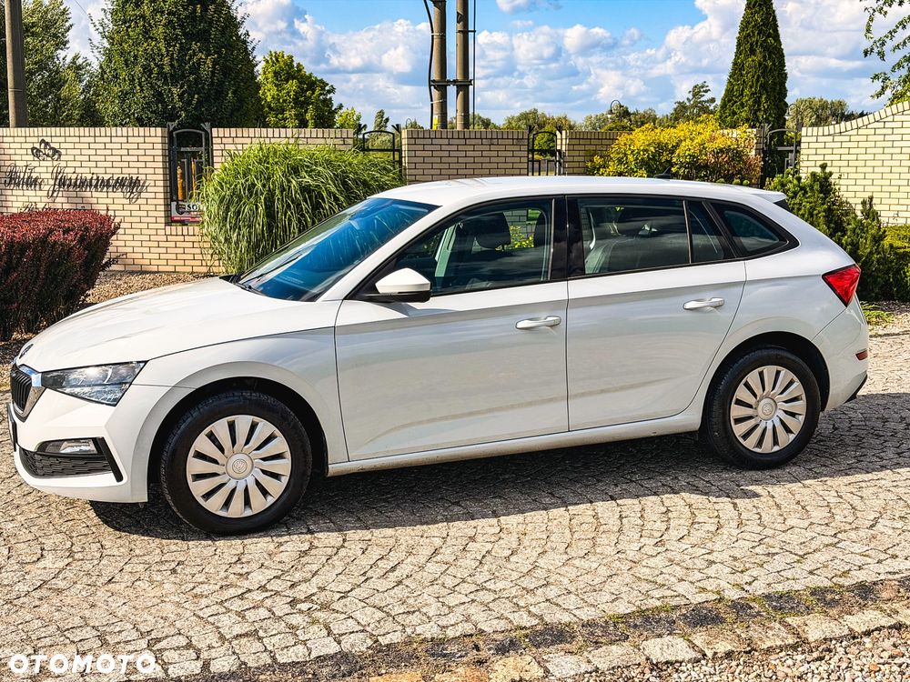 Skoda Scala 2020 photo 3