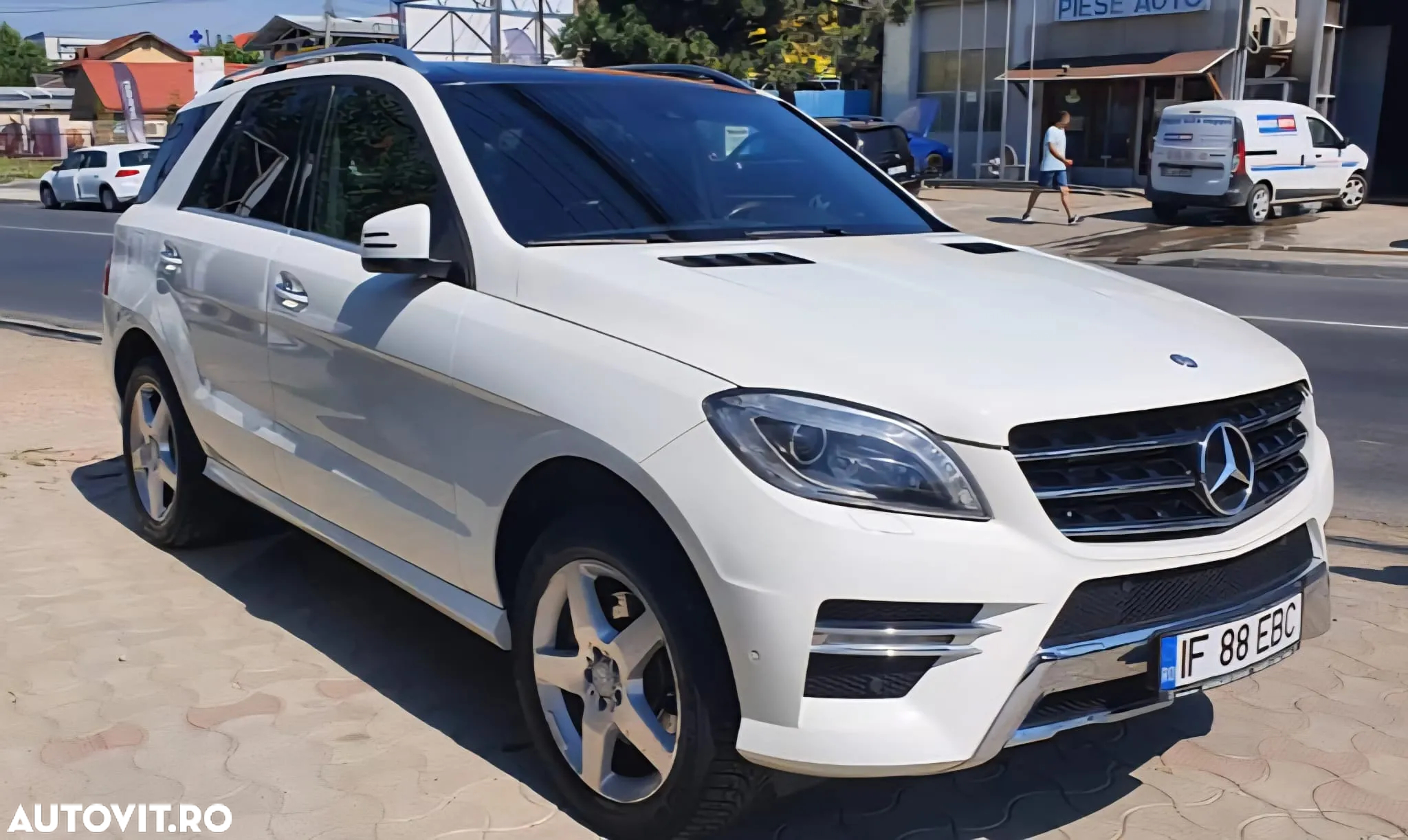 Mercedes-Benz ML 350 BlueTec 4MATIC Aut - 8