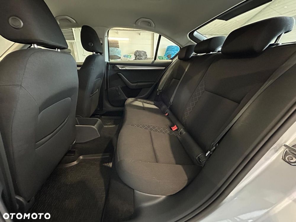 Skoda Octavia 1.6 TDI Active - 18