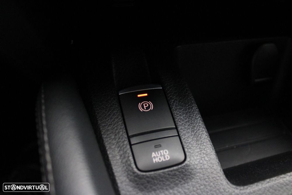 Nissan Qashqai 1.5 dCi Tekna — fotografia 19