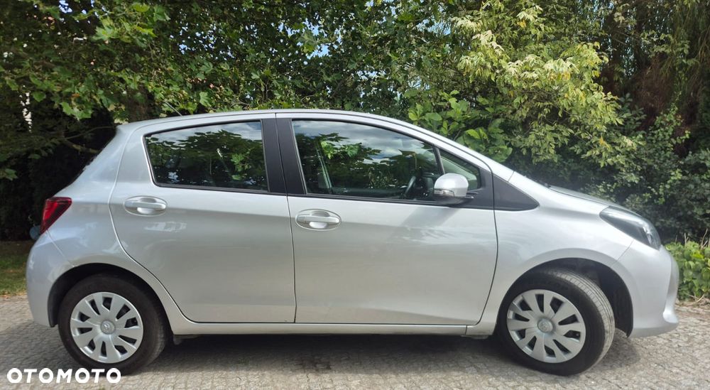 Toyota Yaris 1.33 Premium EU6 - 2