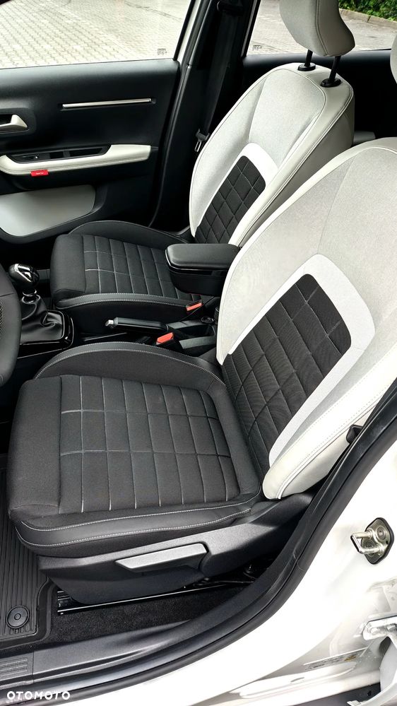 Citroën C3 1.2 T Max - 9
