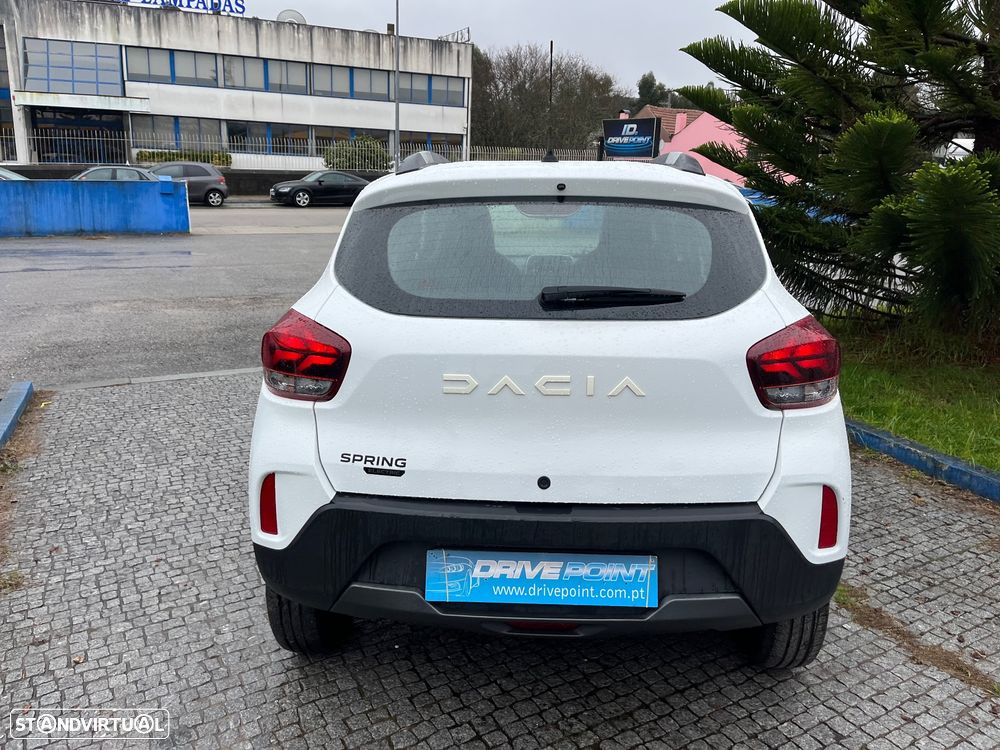 Dacia Spring Electric 45 Essential - 11