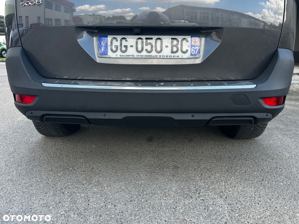 Peugeot 5008 - 2