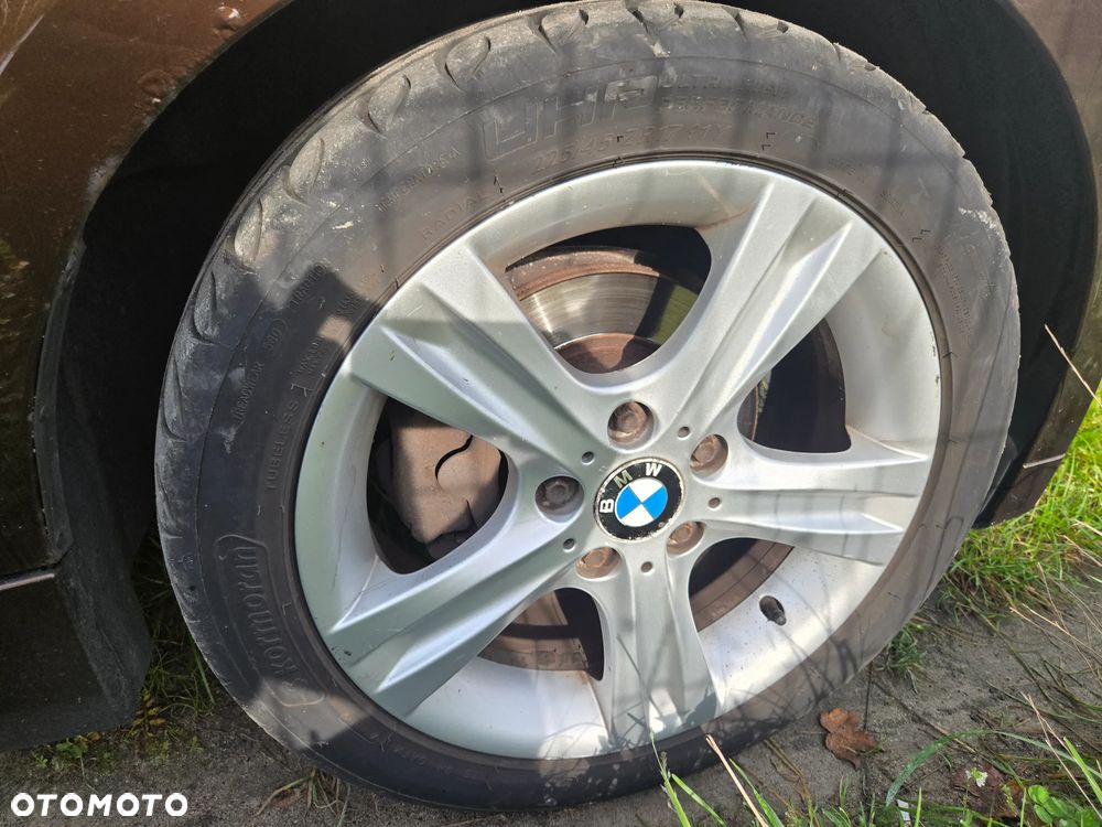 BMW Seria 1 - 22