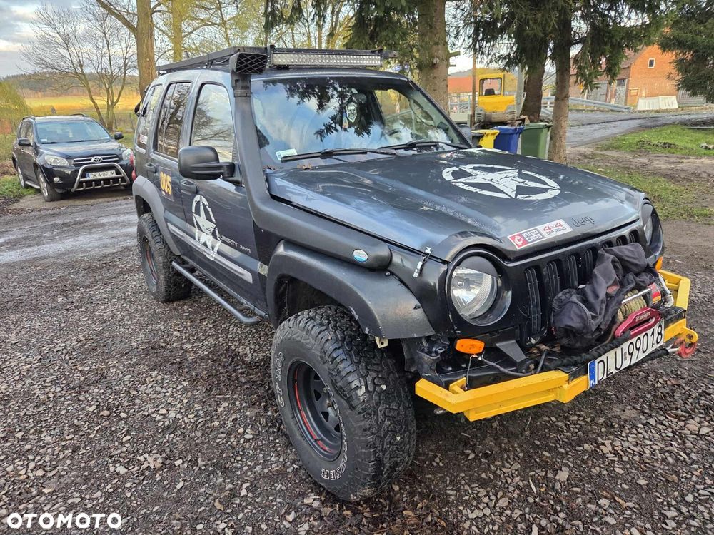 Jeep Cherokee - 2