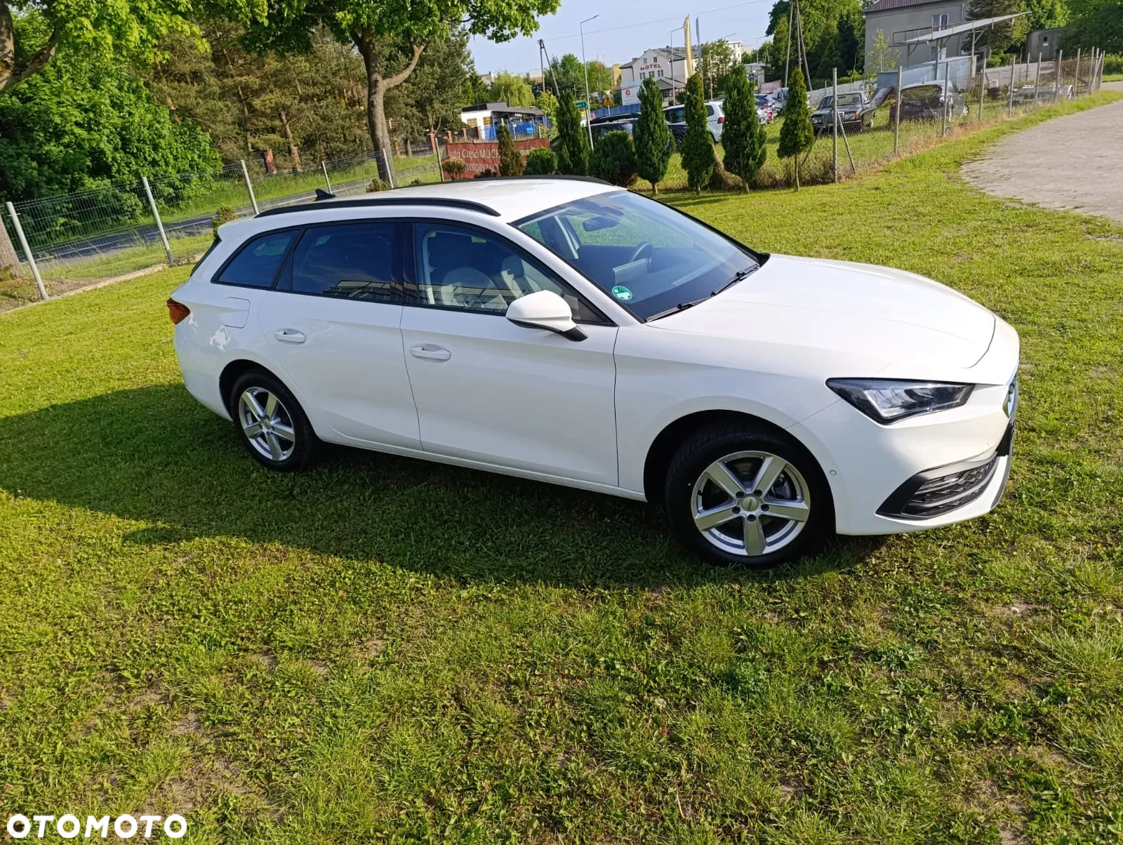 Seat Leon 2.0 TDI Style - 9