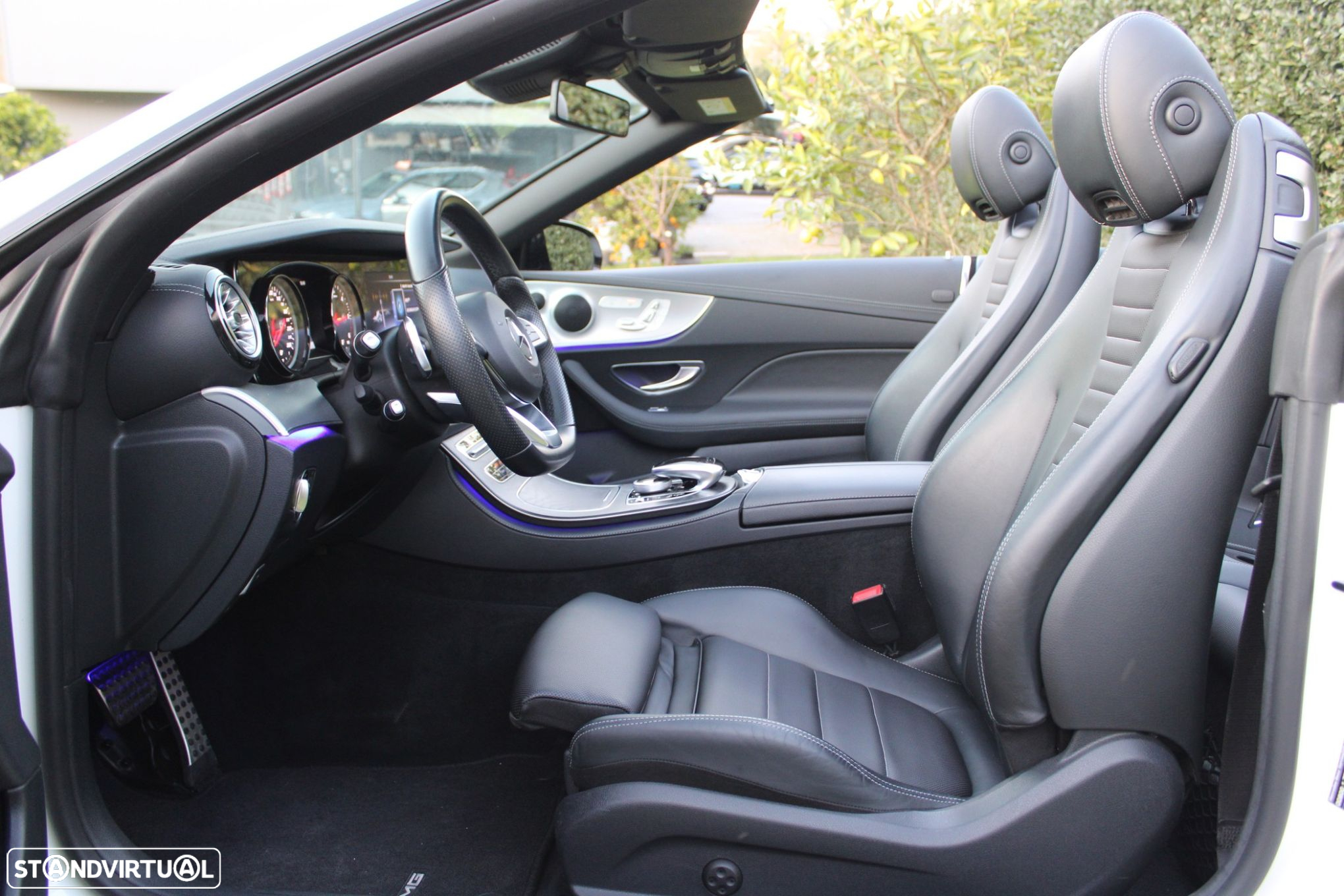 Mercedes-Benz E 220 d AMG Line - 4