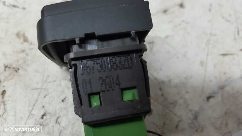 CONTROLE DE BLOQUEIO DE PORTA PEUGEOT 2008 (--.2013->) ALLURE - 3