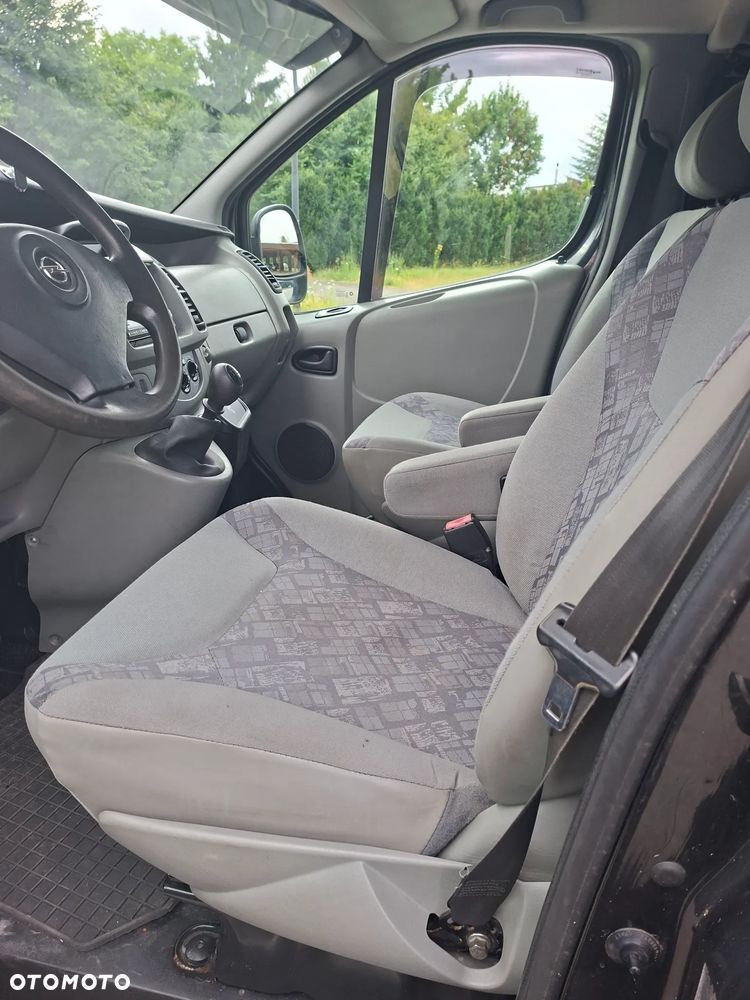 Renault Trafic - 8