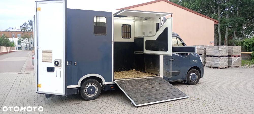 Renault Master - 10