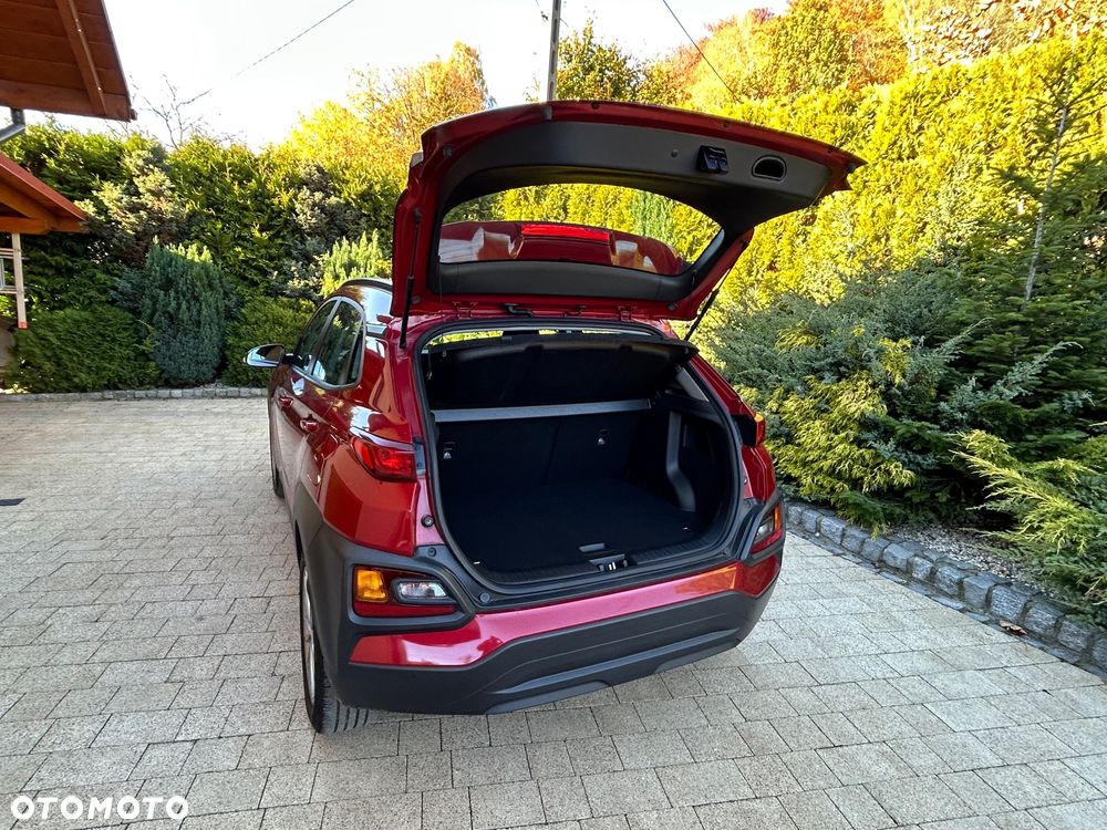 Hyundai Kona - 16