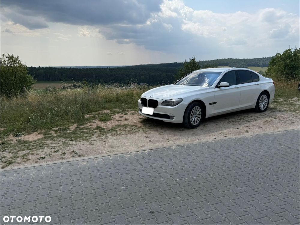 BMW Seria 7 740d - 3