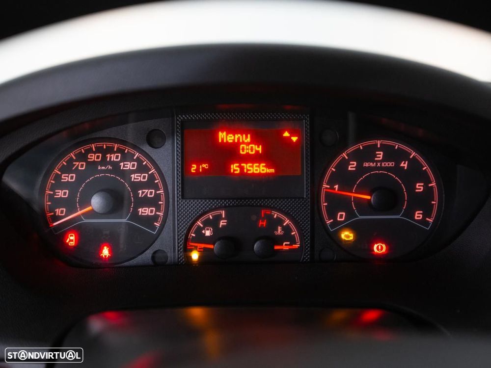 Peugeot Boxer 2.2 BlueHDi 335 c/iva - 17