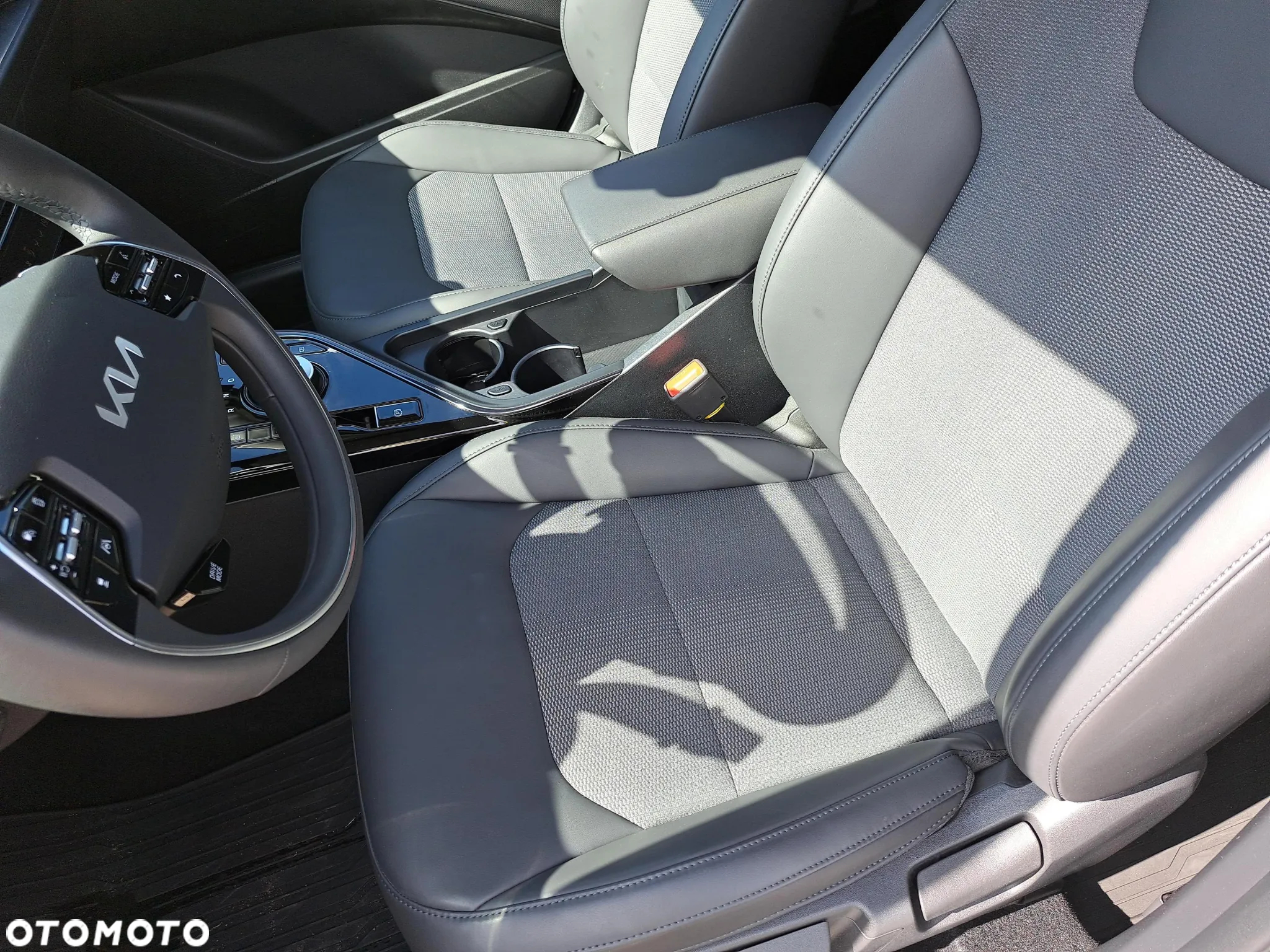 Kia Niro 1.6 GDI Hybrid L - 13