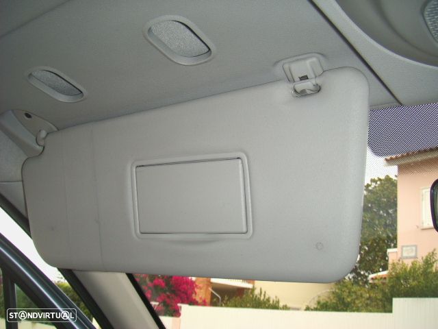 Citroën Berlingo 1.6 HDI FAP Multispace Exclusive - 27