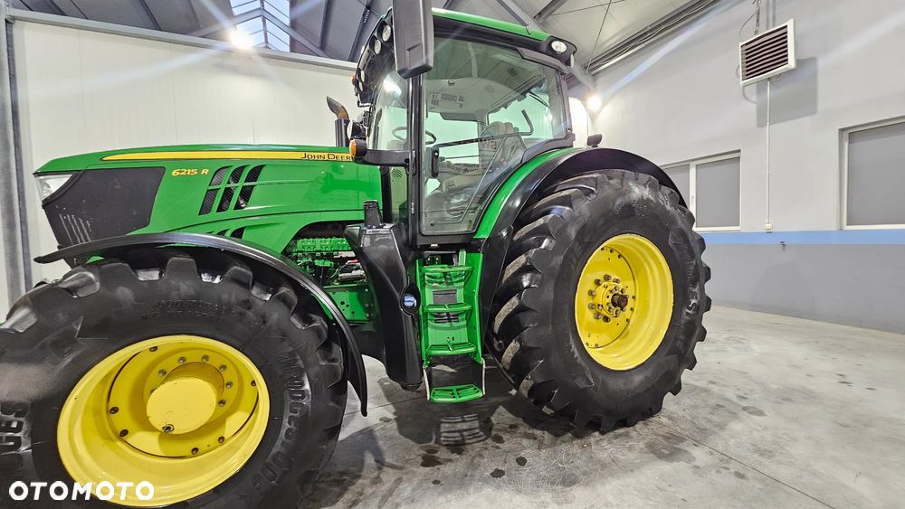 John Deere 6215 R - 3