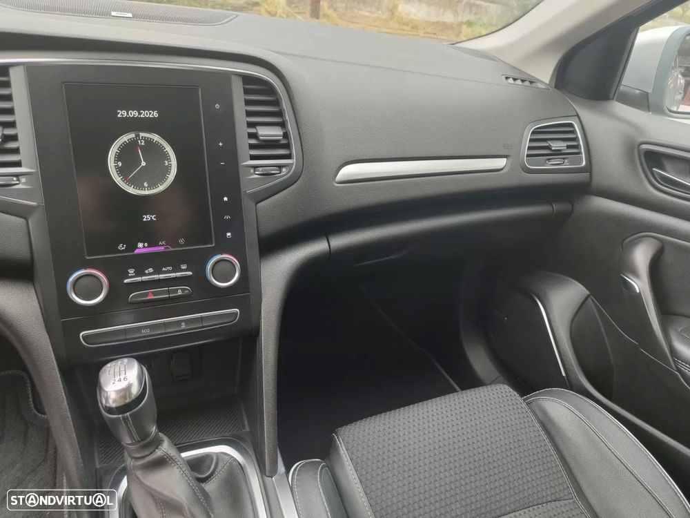 Renault Mégane Sport Tourer 1.5 Blue dCi Bose Edition - 12