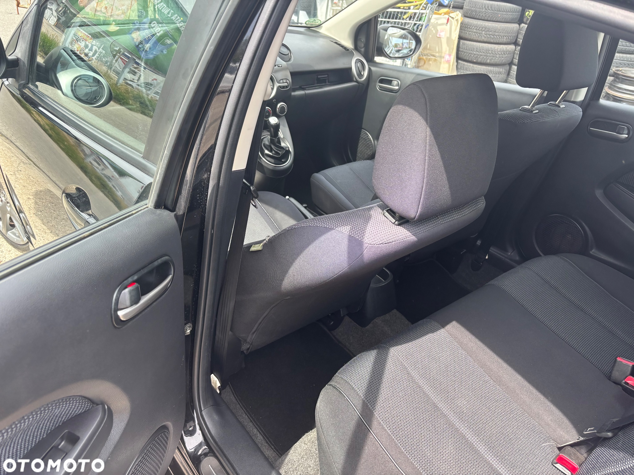 Mazda 2 1.3 Dynamic - 19