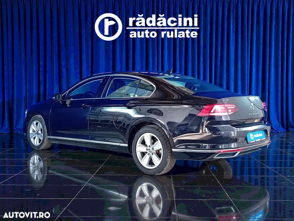 Volkswagen Passat - 7