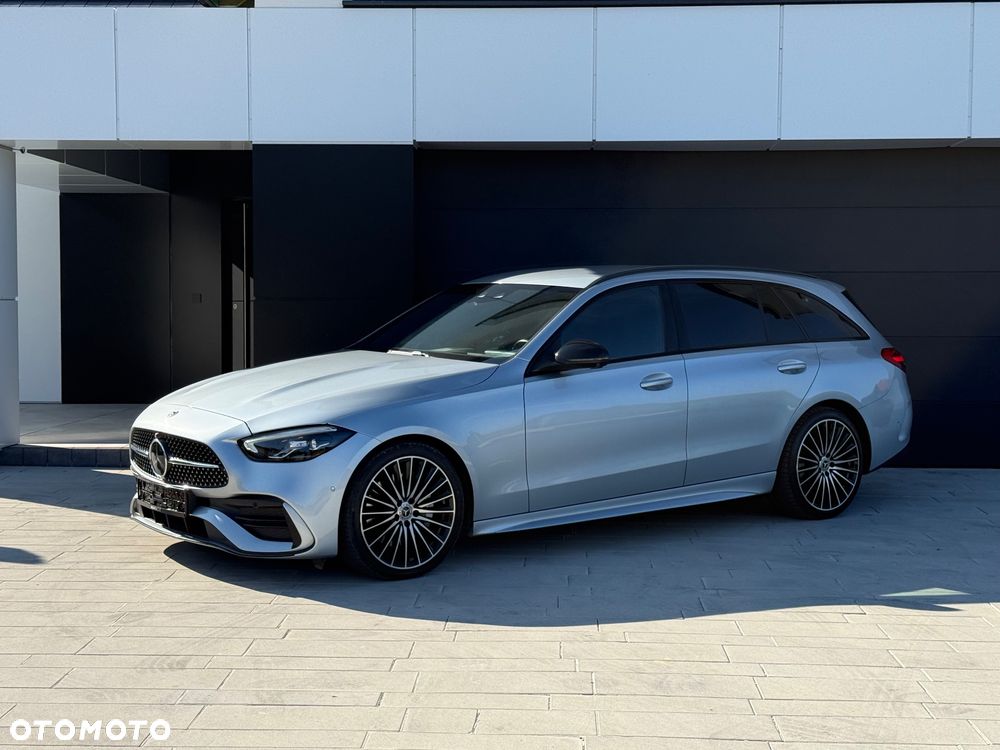 Mercedes-Benz Klasa C 220 d 4Matic T 9G-TRONIC AMG Line - 12