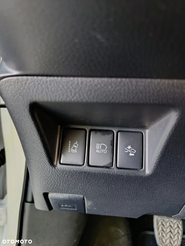 Toyota Yaris - 29