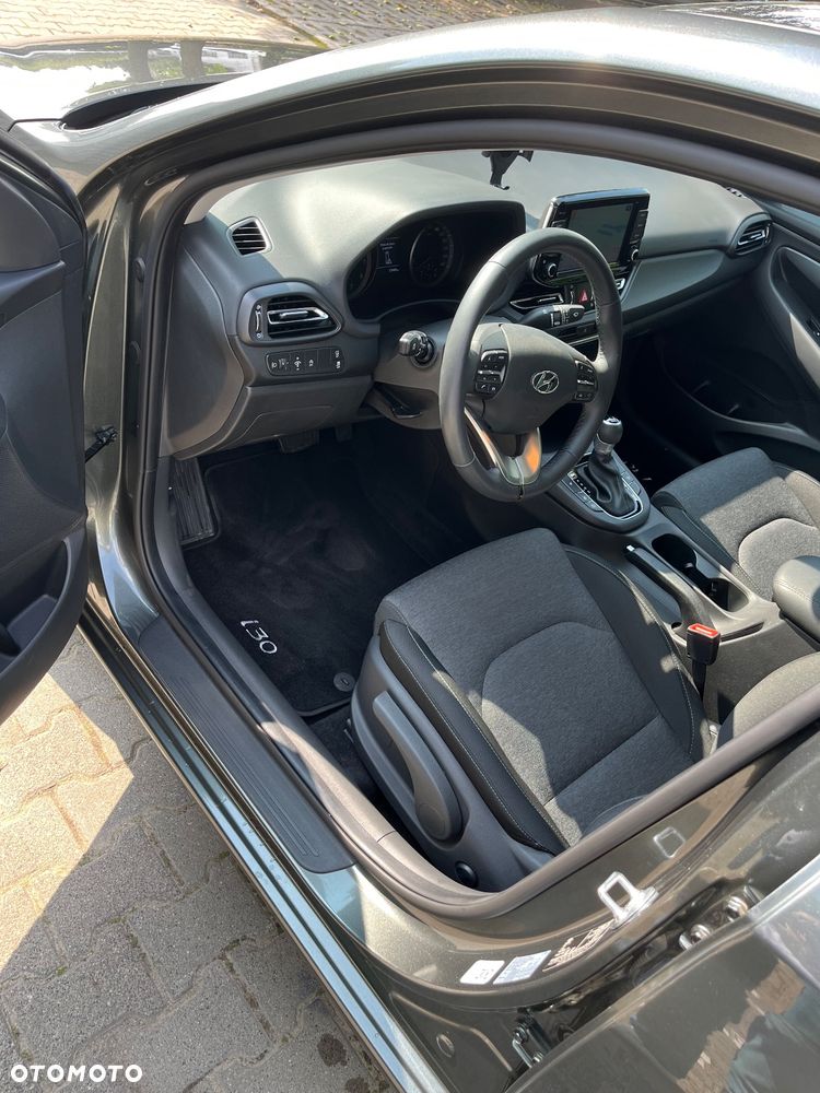 Hyundai i30 Fastback 1.5 T-GDI 48V Smart DCT - 5