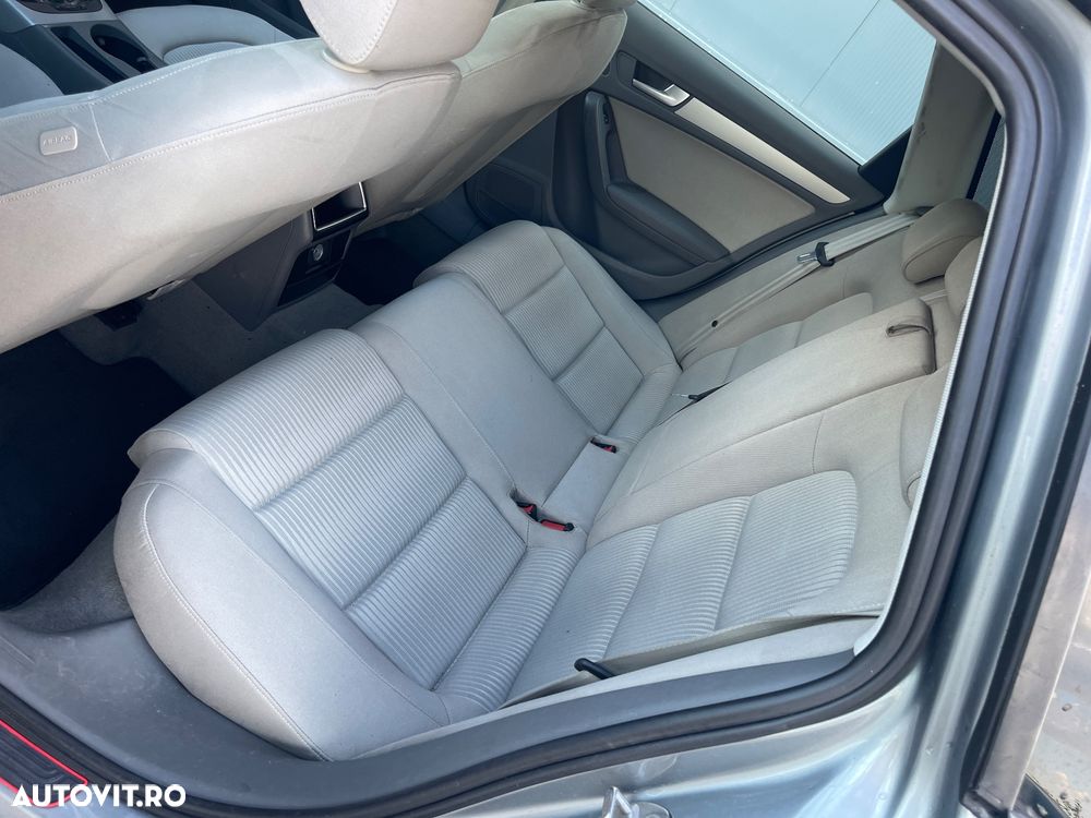 Audi A4 Avant 2.0 TDI DPF quattro S line Sportpaket - 23