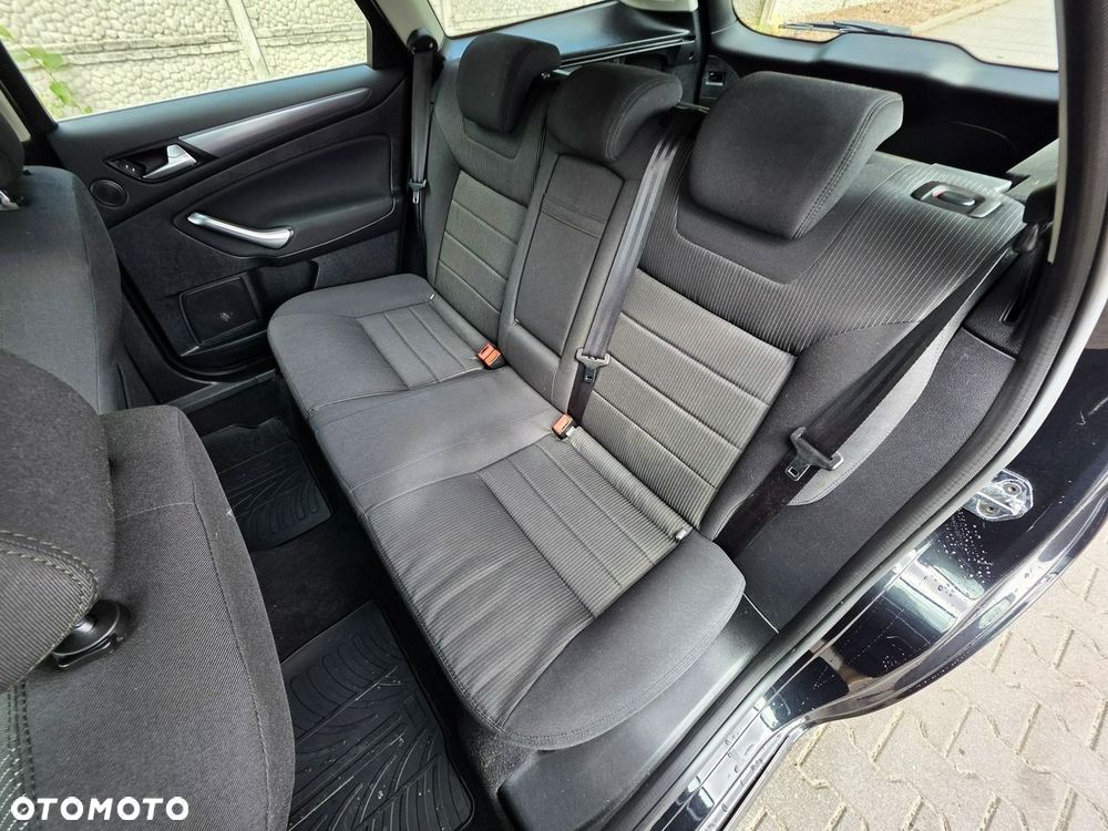 Ford Mondeo 2.0 EcoBoost Titanium - 29